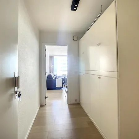 Royal Ascot Q7 Met Terras En Zeezicht Op Toplocatie *